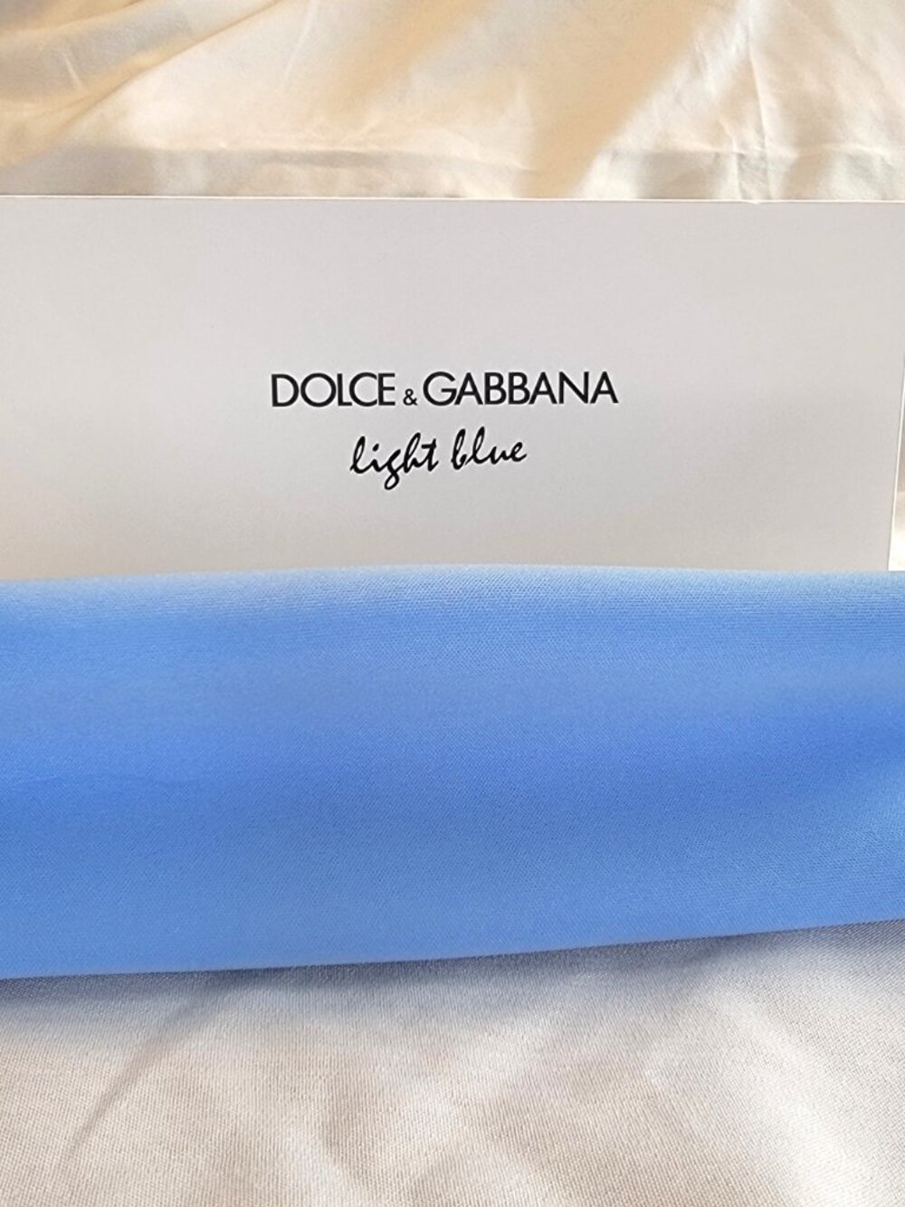 Dolce & Gabbana Light Blue Travel Pouch - Picture 6 of 6